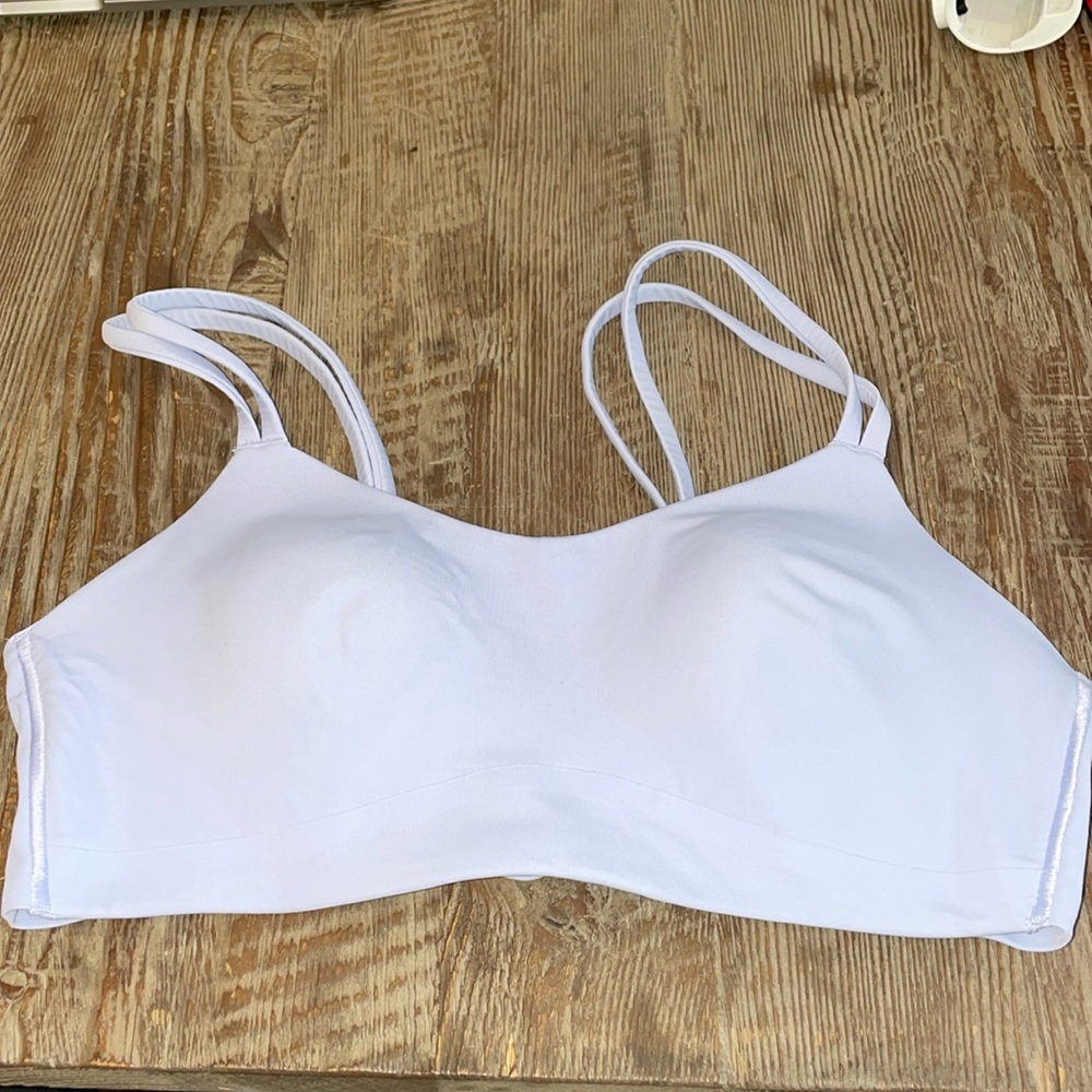 Lululemon like a cloud bra in lilac